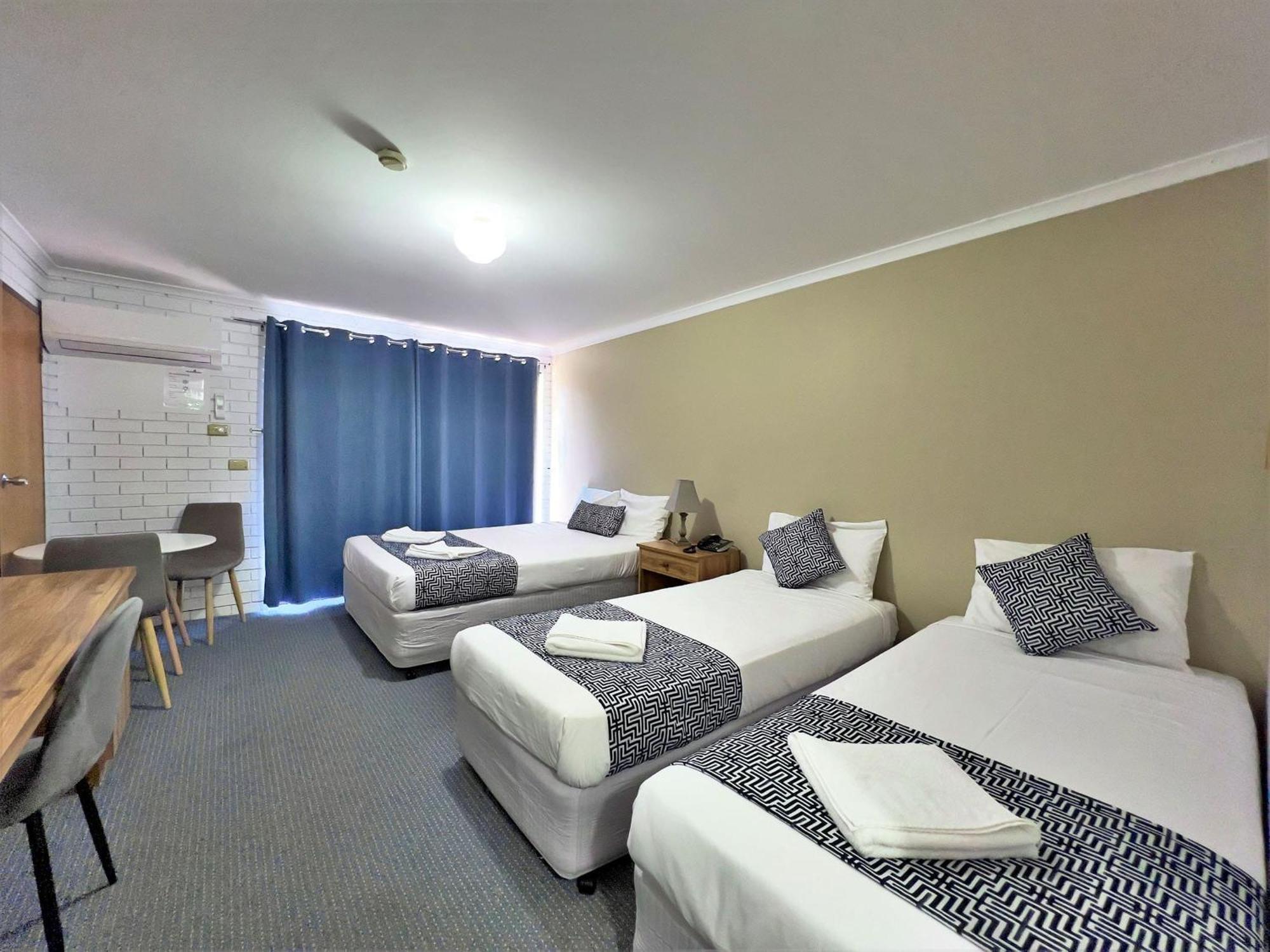 Albury Garden Court Motel Екстер'єр фото